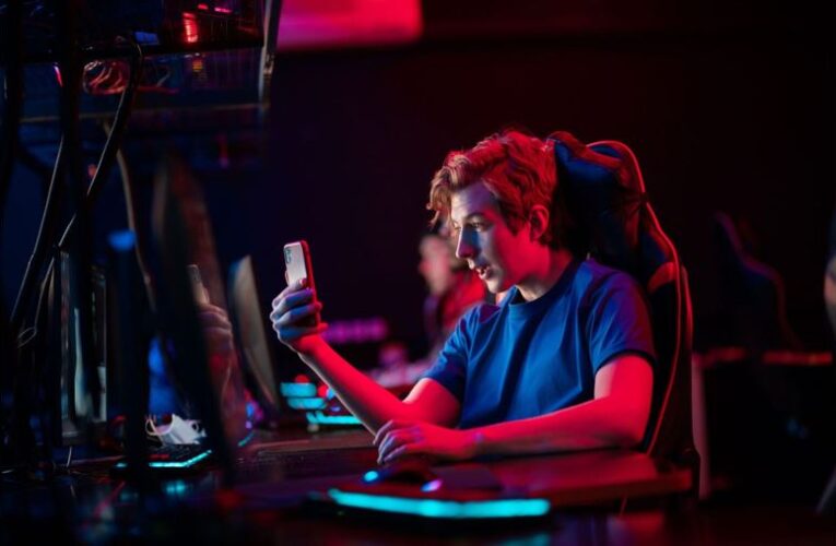 How to Make Streaming as Affordable as Possible