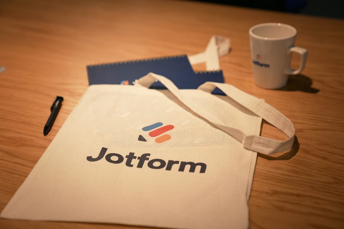 How Promotional Products Can Boost a Small Business?