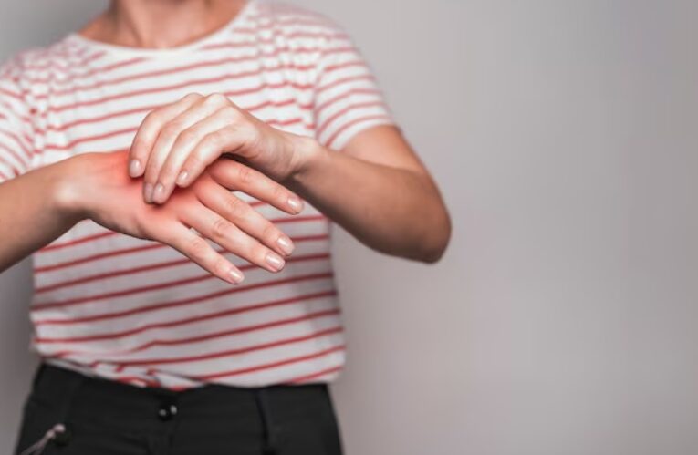 What Are the Common Causes of Hand Numbness