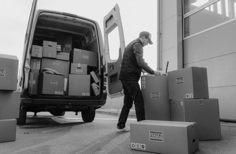 Send Parcel to Australia the Right Way Fast, Safe & Simple 2025 Guide