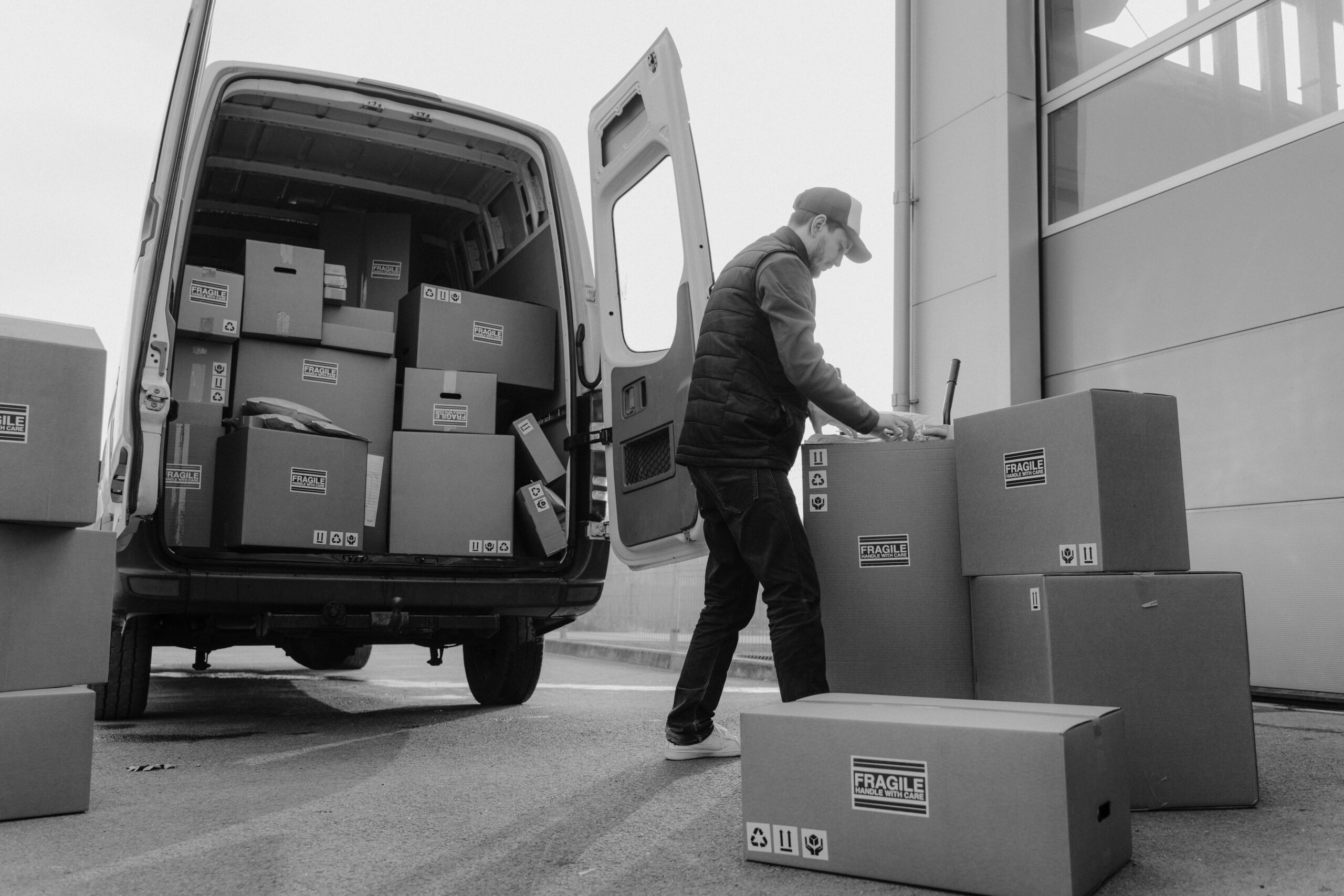Send Parcel to Australia the Right Way Fast, Safe & Simple 2025 Guide