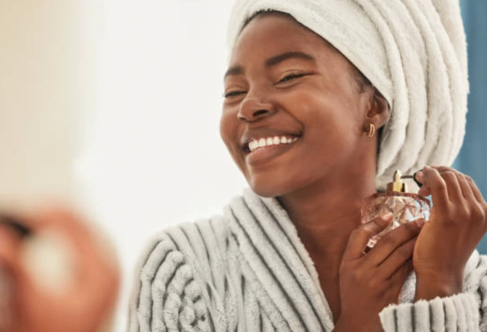 From Day to Night: Perfumes That Adapt to Your Lifestyle