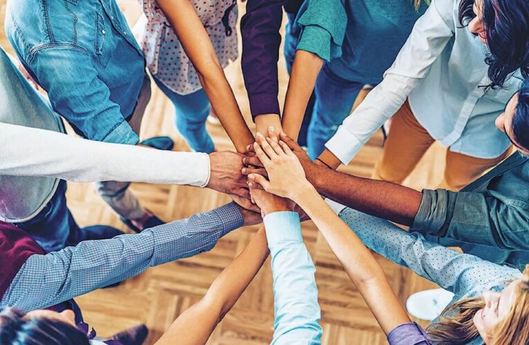 How Are www.goodmooddotcom.com Helping People Feel Happy and Positive